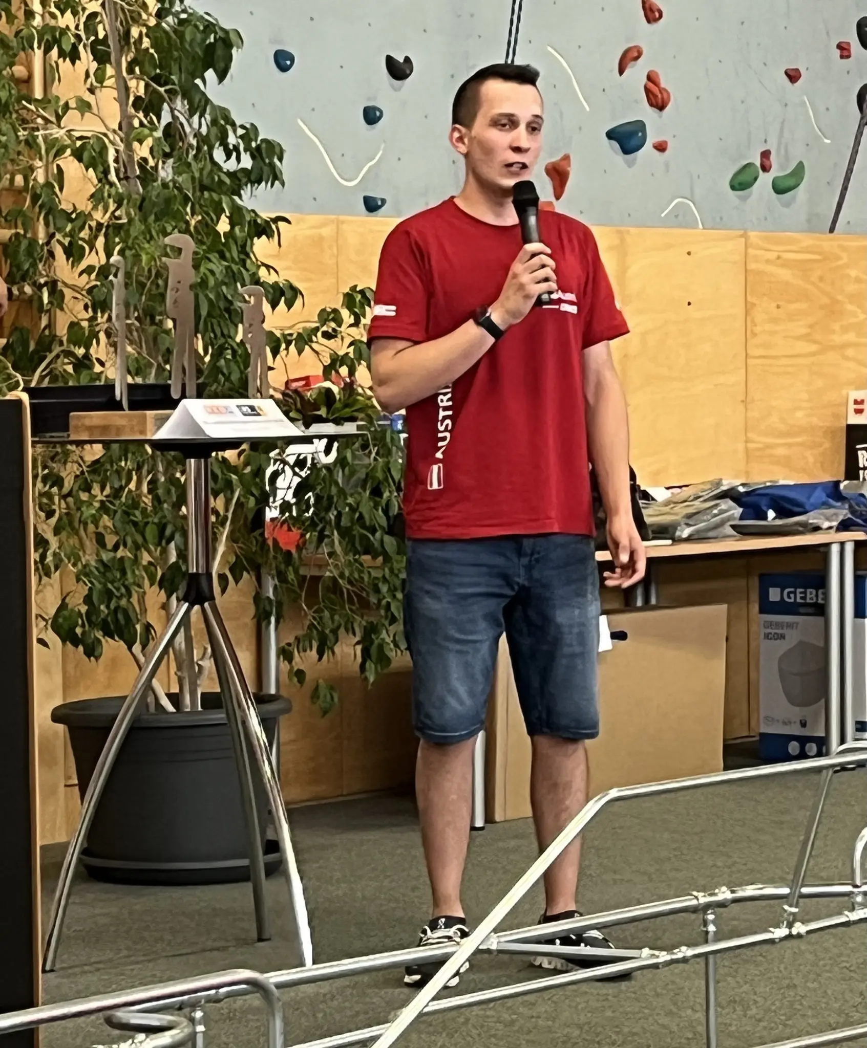 The pride of the Zistersdorf vocational school: Marcel Riener represents ...