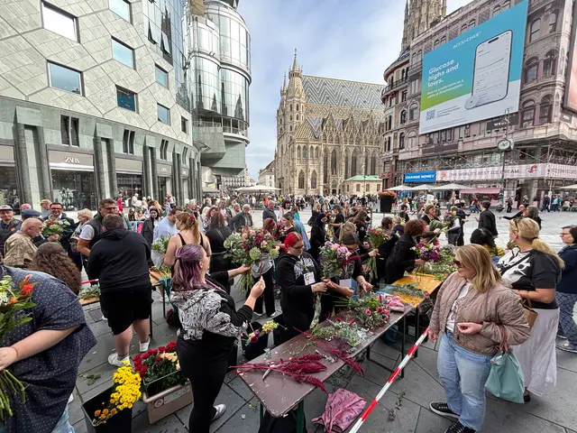 Von 21. bis 24. September sorgen Floristinnen und Floristen bei Flashmobs in acht österreichischen Städten für blumige Überraschungen. Auf dem Foto: Aktion im Vorjahr am Stock-im-Eisen-Platz in Wien. (Archiv) | Foto: Andreas Pölzl/MeinBezirk Wien