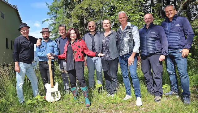 Sassy sorgte mit ihrer Band für beste Stimmung. | Foto: Hörmandinger