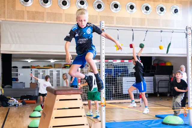 So dynamisch ging es bei "ninja@school" in der Volksschule Graz-St. Peter zu. | Foto: Konstantinov
