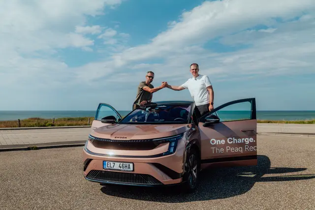 Ein serienmäßiger Škoda Peaq schafft 936 Kilometer Reichweite ohne Nachladen, fast 45 Prozent mehr als die offiziellen Werte.  | Foto: Škoda