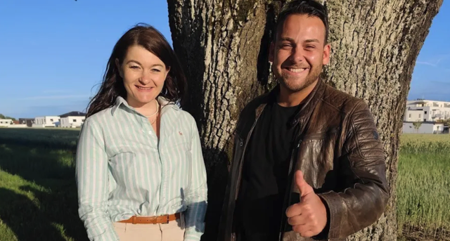 Felix Zahradnik mit seiner Lebensgefährtin Isabella Pühringer | Foto: Gemeinde Hagenberg