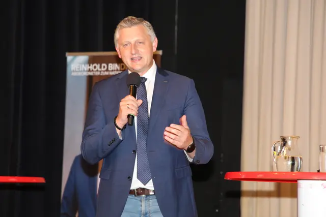 Nationalrat Reinhold BInder. | Foto: Staudinger