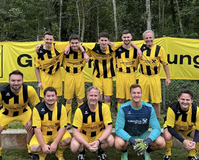 Das Team der Raiffeisenbank Mürztal. | Foto: Raiffeisenbank Mürztal