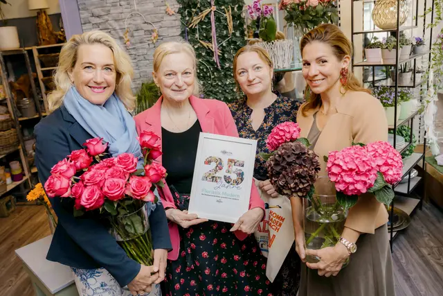 Ulrike List (Obfrau Stadtmarketing), Sigrid Weil, Raina Dora Weil und Bürgermeisterin Carmen Jeitler-Cincelli. | Foto: 2026psb/ckollerics