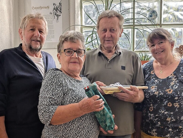 Johann Bartl im Kreise der Gratulanten | Foto: NÖ Senioren