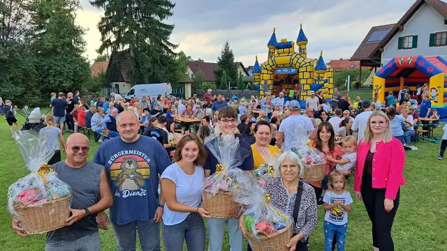 Das Team von Bürgermeister Gerald Wonner lädt am 19. September 2026 zum Maibaumumschneiden und Familienfest
