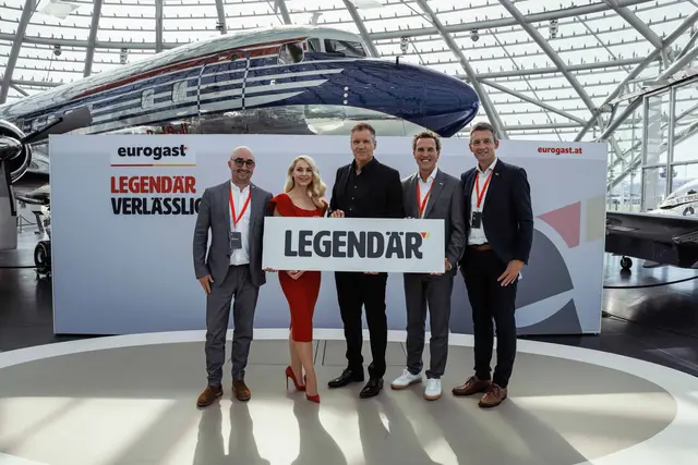 Franz Sinnesberger, Silvia Schneider, Armin Assinger, Alexander Kienast und Peter Krug. | Foto: Eurogast Österreich