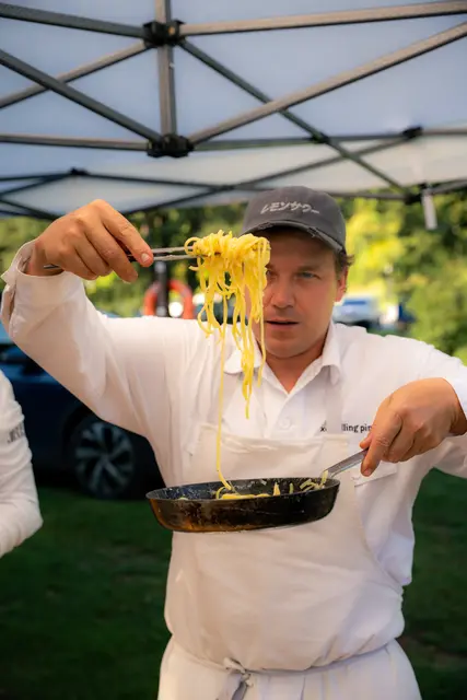 Philip Rachinger sorgte für kulinarische Genüsse. | Foto: Alex Königseder