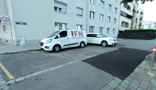 Bei der Kreuzung Halterlacken/Kaiserebersdorfer Straße wurden Anrainerinnen und Anrainer abgestraft.  | Foto: z.V.g.