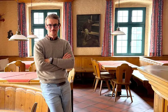 Philipp Lehners Mission: Den Charme österreichischer Gastlichkeit zurück in die urige Marktstub´n holen. | Foto: Eckhart Herbe