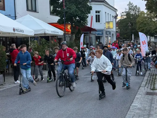 Beim Mattersburger Nightskating waren trotz kühler Temperaturen zahlreiche Skaterinnen und Skater unterwegs. 
 | Foto: SPÖ Mattersburg
