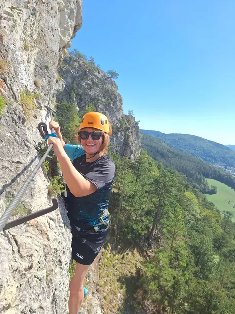 Luftige Action am Pittentaler Klettersteig. | Foto: Natur macht Sinn