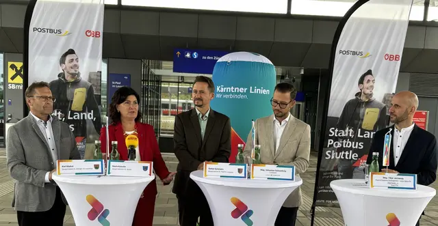 Am Bahnhof St. Paul wurde das neue Mobilitätsangebot LAVmobil Süd kürzlich offiziell präsentiert. | Foto: Katharina Weber