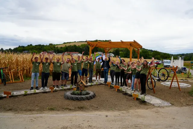 Die Aufgabenstellung für die Landjugend Tullnerfeld bestand darin, einen Fahrradplatz zu errichten, der zum Verweilen einlädt. | Foto: Marktgemeinde Sieghartskirchen