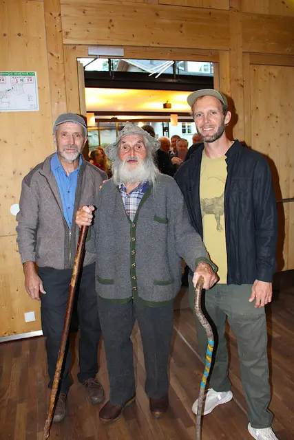 Siegfried und Karl Obleitner mit Filmemacher Markus Tonak