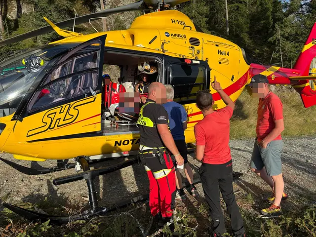 Osttirol:  Im Einsatz standen 14 Mitglieder der Bergrettung Lienz sowie die Alpinpolizei Lienz und die Besatzung des Notarzthubschraubers. (Archivbild) | Foto: zoom.tirol