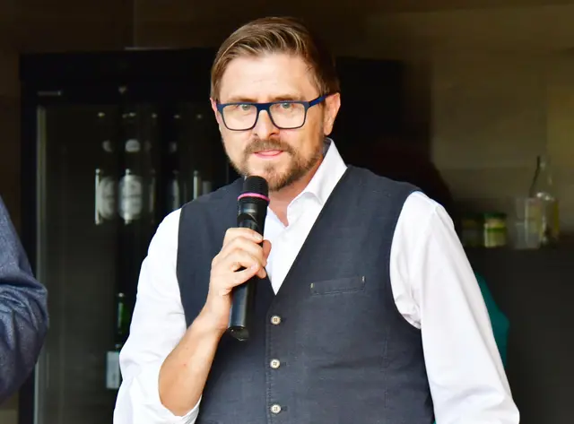 Pfr. Dr. Markus Lang