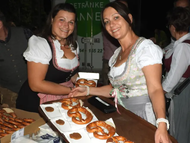 Erste Bad Kreuzner Wiesn auf Burg Kreuzen. Ein großartiger Erfolg!  | Foto: Robert Zinterhof