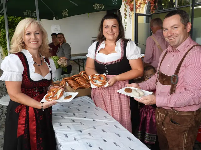 Erste Bad Kreuzner Wiesn auf Burg Kreuzen. Ein großartiger Erfolg!  | Foto: Robert Zinterhof