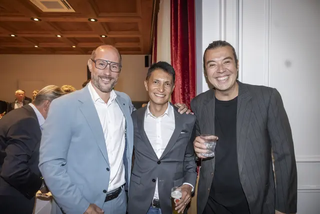 LR Mario Gerber, Patricio Hetfleisch (Tirol Werbung) und Cingiz Überbacher (Pizzerei) | Foto: Hotel Sailer / Hetfleisch