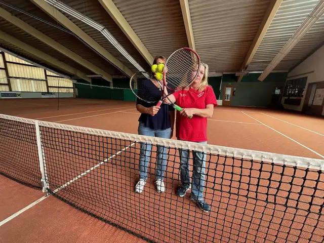 Petra (r.) hatte die Halle bis zuletzt instandgehalten. | Foto: Markus Krücken