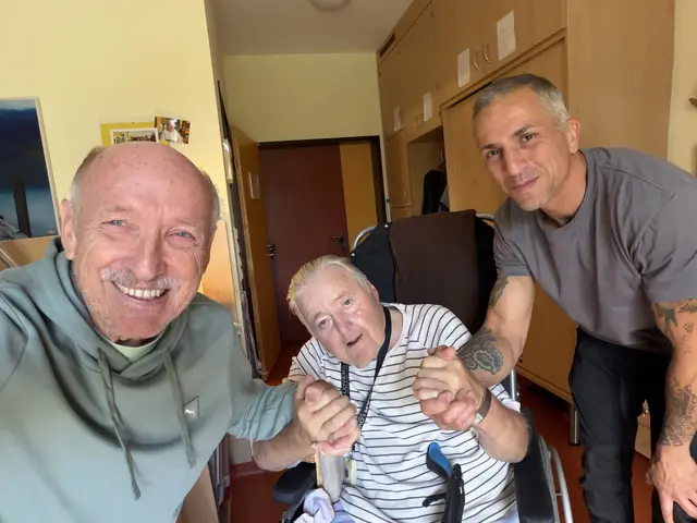 Von links nach rechts der Wunscherfüller Erich Timischl, Anton Trescher und Kaahan Yilmaz