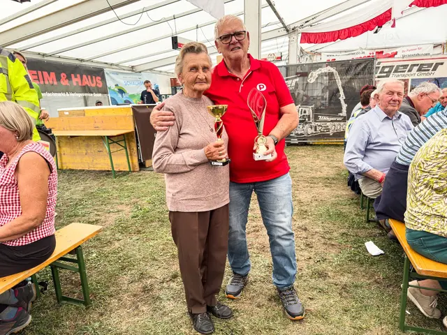 Marianne Egert und Bezirksobmann Josef Pöllendorfer | Foto: privat