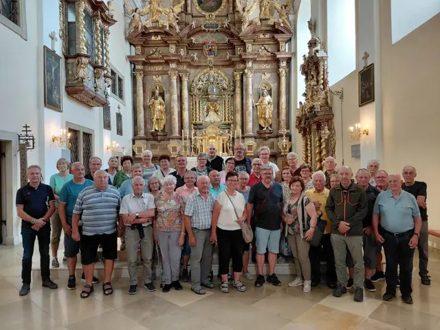 Zu Besuch in der Basilika „Maria auf der Heide“ in Frauenkirchen. | Foto: Seniorenbund Naarn