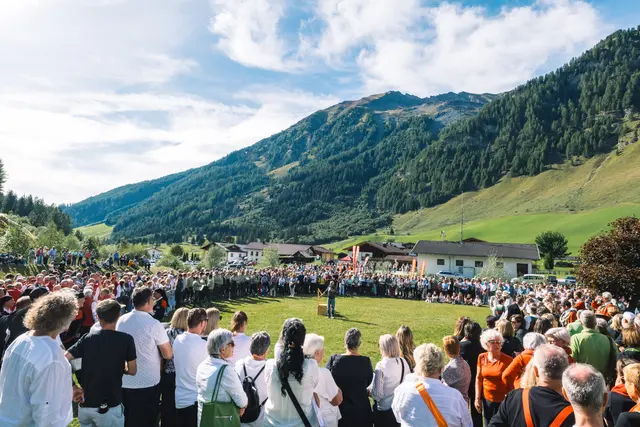 Rekordverdächtige 4.000 Besucher lockte die beliebte Veranstaltung heuer bei bestem Wetter nach Toldern. | Foto: Pernsteiner