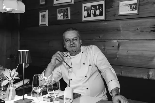 Hans Lugstein holte 1989 als erster und jüngster Österreicher einen Kochweltmeistertitel.  | Foto: Veronika Phillipp, TVB Attersee-Attergau