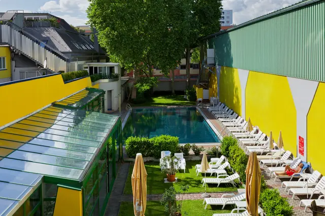 Der Pool und die Sauna des Hotels darf von Spielerinnen und Spieler mitbenutzt werden.  | Foto: Vienna Sporthotel