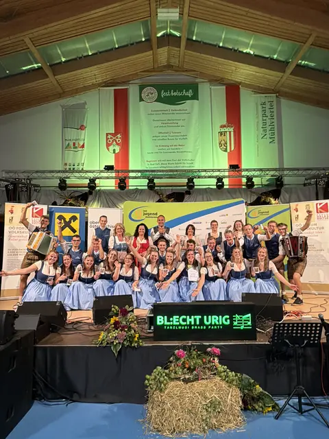 Die Volkstanzgruppe der Landjugend Engerwitzdorf-Gallneukirchen freute sich über den ausgezeichneten Erfolg. | Foto: Landjugend Engerwitzdorf-Gallneukirchen