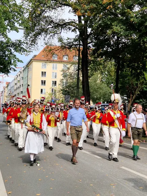 Die Lessacher beim Marsch durch München | Foto: Thomas Bachmann