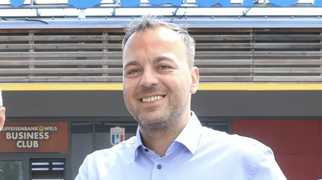 Nach dem Aus von Chef-Coach Christian Heinle wird bekannt, dass auch der Geschäftsführer Peter Huliak den FC Hertha verlassen muss. | Foto: Mahringer