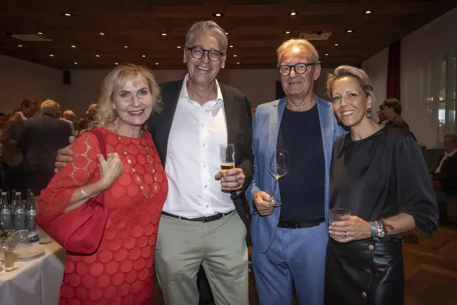 Hoterlière Sonja Ultsch, PR-Experte Stefan Kröll, Harald Ultsch (harrys home) und Fabienne Kröll (Innsbruck Tourismus) | Foto: Hotel Sailer / Hetfleisch