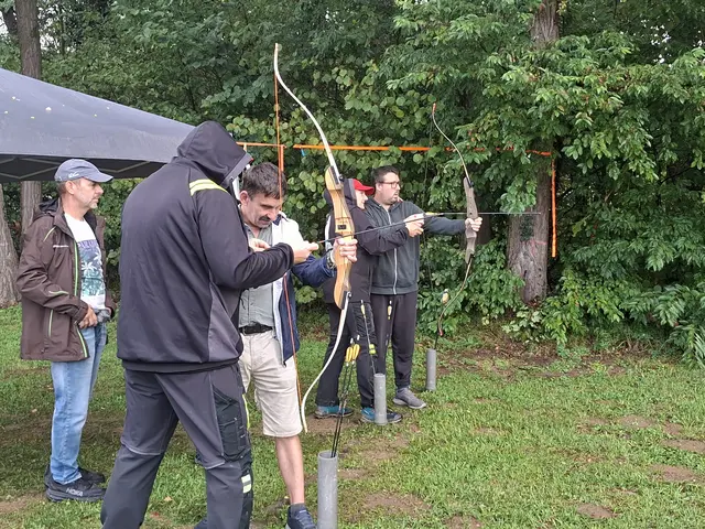 Trotz Dauerregen war die Begeisterung beim Bogenschnuppern für Menschen mit Beeinträchtigung groß. | Foto: Traditionelle Bogenschützen Leibnitz