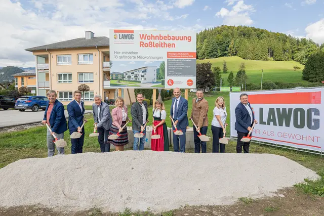 Spatenstich für 18 neue, geförderte Mietwohnungen in Roßleithen. | Foto: Land OÖ/Antonio Bayer