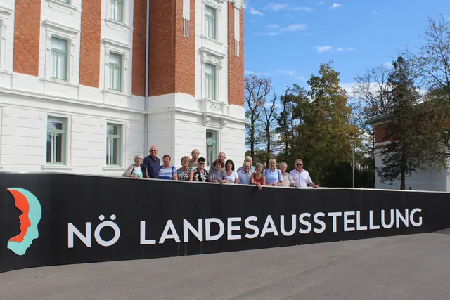 Die ehrenamtlichen Mitarbeiterinnen und Mitarbeiter genossen die Einladung des PBZ 
Hollabrunn zur NÖ Landesaustellung nach Amstetten-Mauer. | Foto: PBZ Hollabrunn