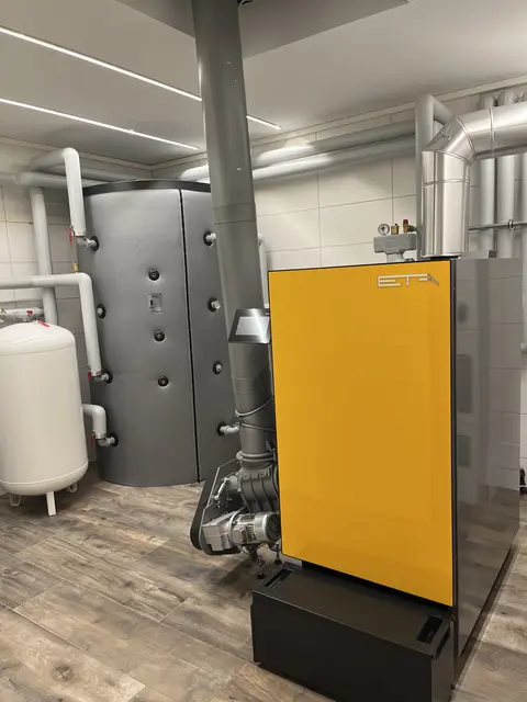 Das Leistungsspektrum von Solide reicht von Heizungs- und Biomasselösungen über Badsanierungen bis hin zu Neubauprojekten.