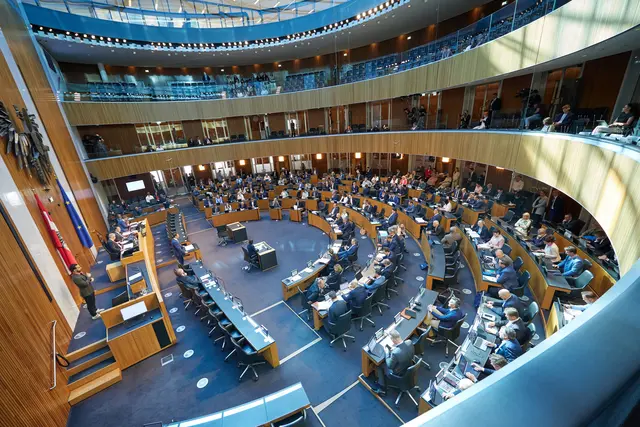 Die Mandatare starten in die reguläre Arbeit. (Archiv) | Foto: Parlamentsdirektion/​Thomas Topf
