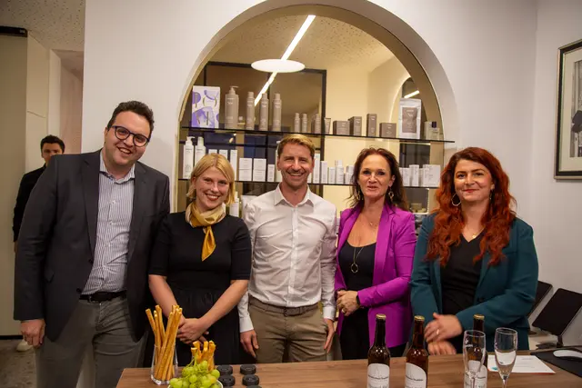 Leo Jindrak, Theresa Kaltseis, Philipp Baumgartner, Helga Schörgendorfer und Paulina Boje-Kueß | Foto: MeinBezirk/ConstanceHaslberger