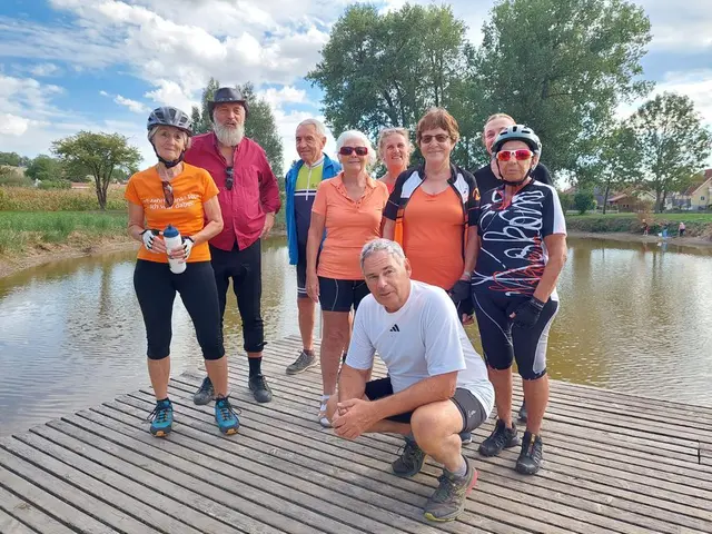 Bewegung, Geselligkeit und interessante Stationen standen bei der Septembertour der Seniorenradler aus Hollabrunn auf dem Programm. | Foto: NÖs Senioren.