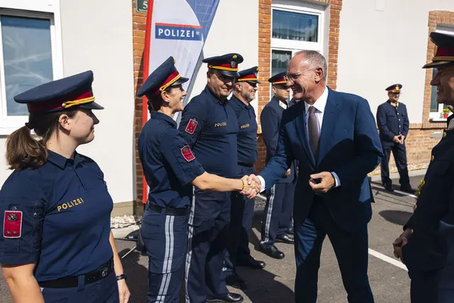 Moderne Räumlichkeiten und zeitgemäße Ausstattung bieten den Polizistinnen und Polizisten künftig verbesserte Arbeitsbedingungen. | Foto: LPD NÖ/Greene