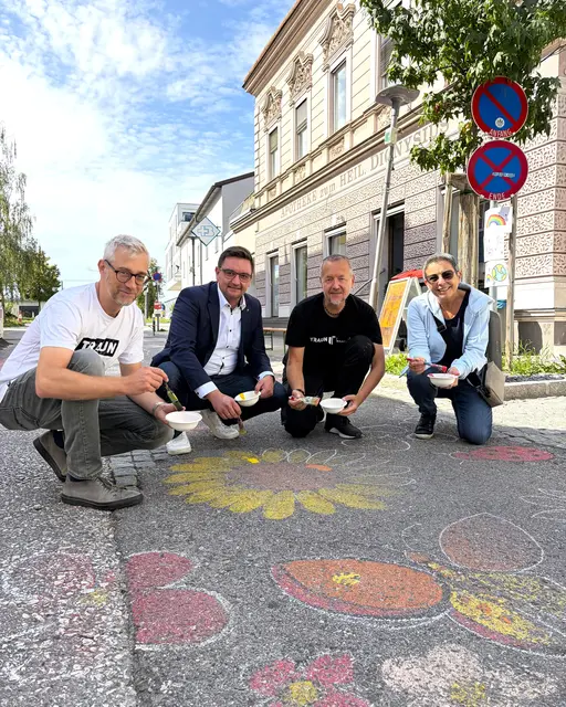 Stadtmarketing Traun KEM-Manager Michael Girkinger, Bürgermeister Karl-Heinz Koll, Stadtmarketing Traun Geschäftsführer Andreas Protil und Vizebürgermeisterin in Sabine Burger. | Foto: Stadtmarketing Traun