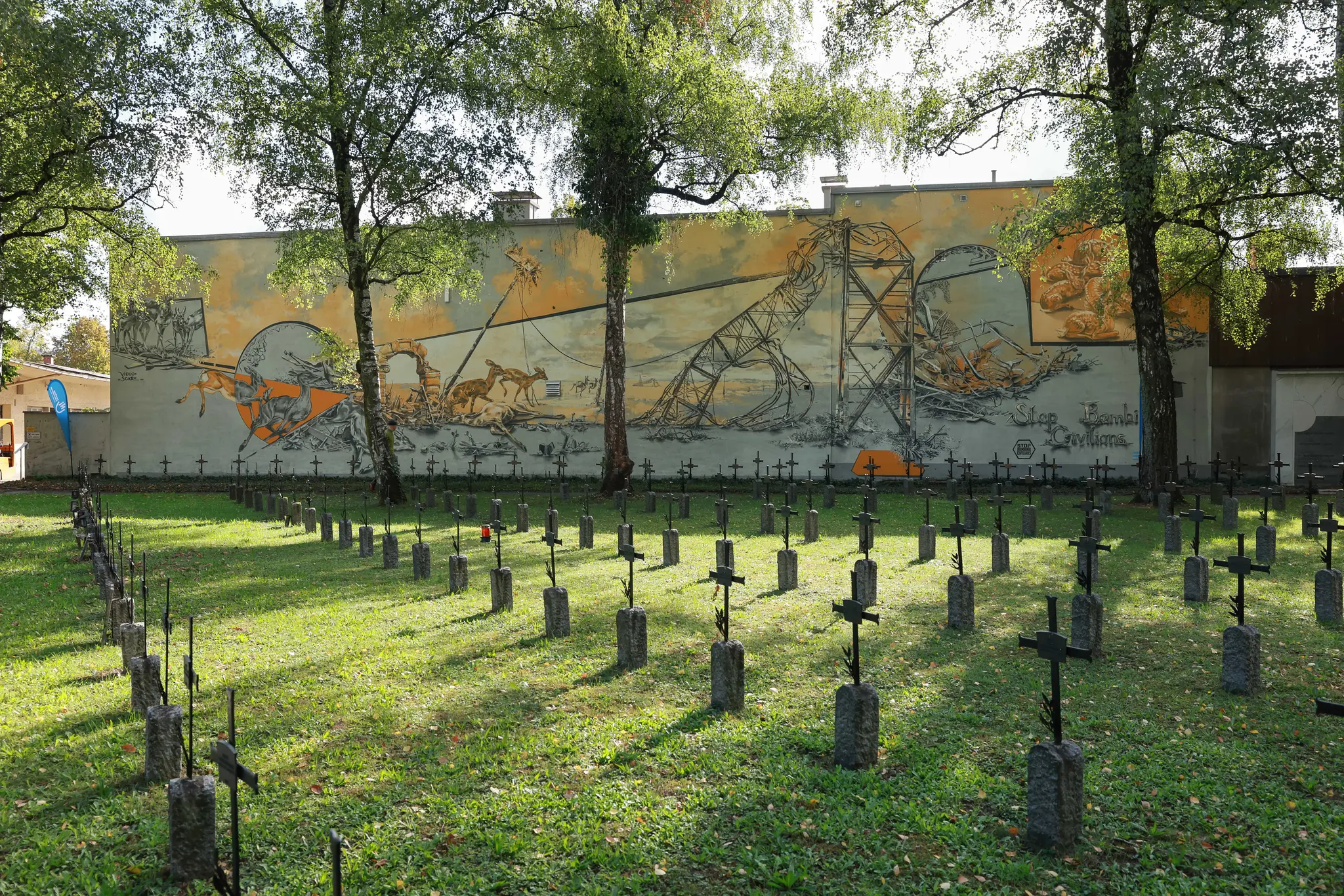 Kampagne „Stop Bombing Civilians“: Neues Wandgemälde am St ...