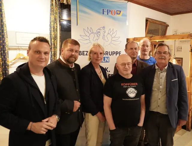 FPÖ-Vortragsabend am 21. September: Andreas Bors, Andreas Spanring, Susanne Eistert, Bernhard Heinzlmaier, Rene Suchy, Wilfried Baumann und Josef Pitschko. | Foto: FPÖ Klosterneuburg