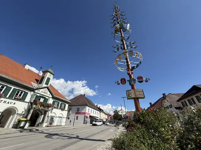 Beim Herbsteinkaufsfest locken viele Geschäfte mit Aktionen.  | Foto: MeinBezirk/Angelina Koidl