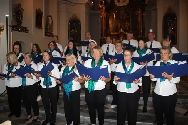 Mit seiner Konzertreise durch fünf Jahrhunderte setzte der rührige Kemater Kirchenchor wieder einmal einen besonderen Kulturakzent in der Melachgemeinde. | Foto: Jordan
