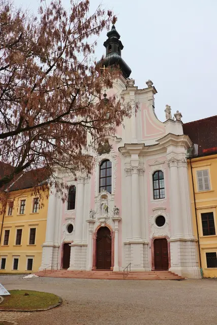 Stift Rein ist Träger des Kulturerbe-Siegels für nachhaltige Prägung der Kulturlandschaft. | Foto: Edith Ertl